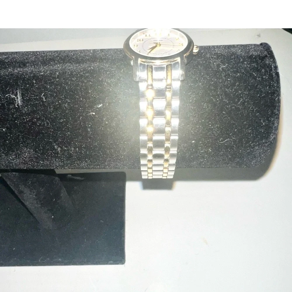 Coach elegant silver